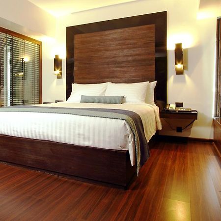 Svenska Design Hotel, Electronic City, Bangalore Kammasandra Экстерьер фото