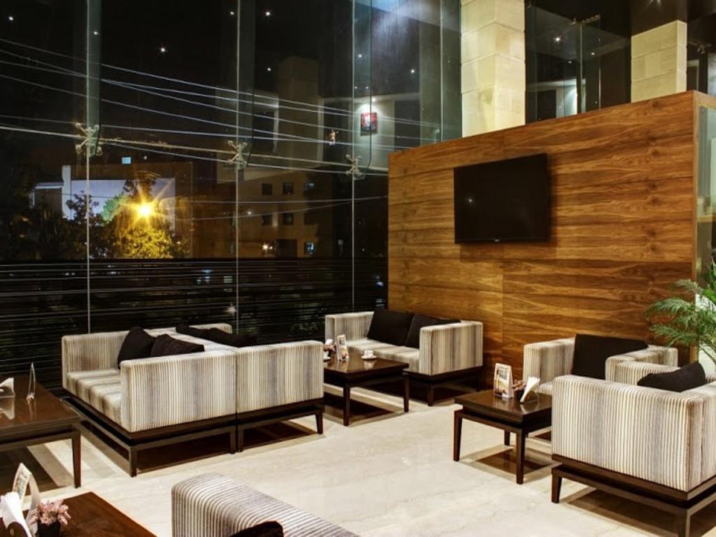 Svenska Design Hotel, Electronic City, Bangalore Kammasandra Экстерьер фото