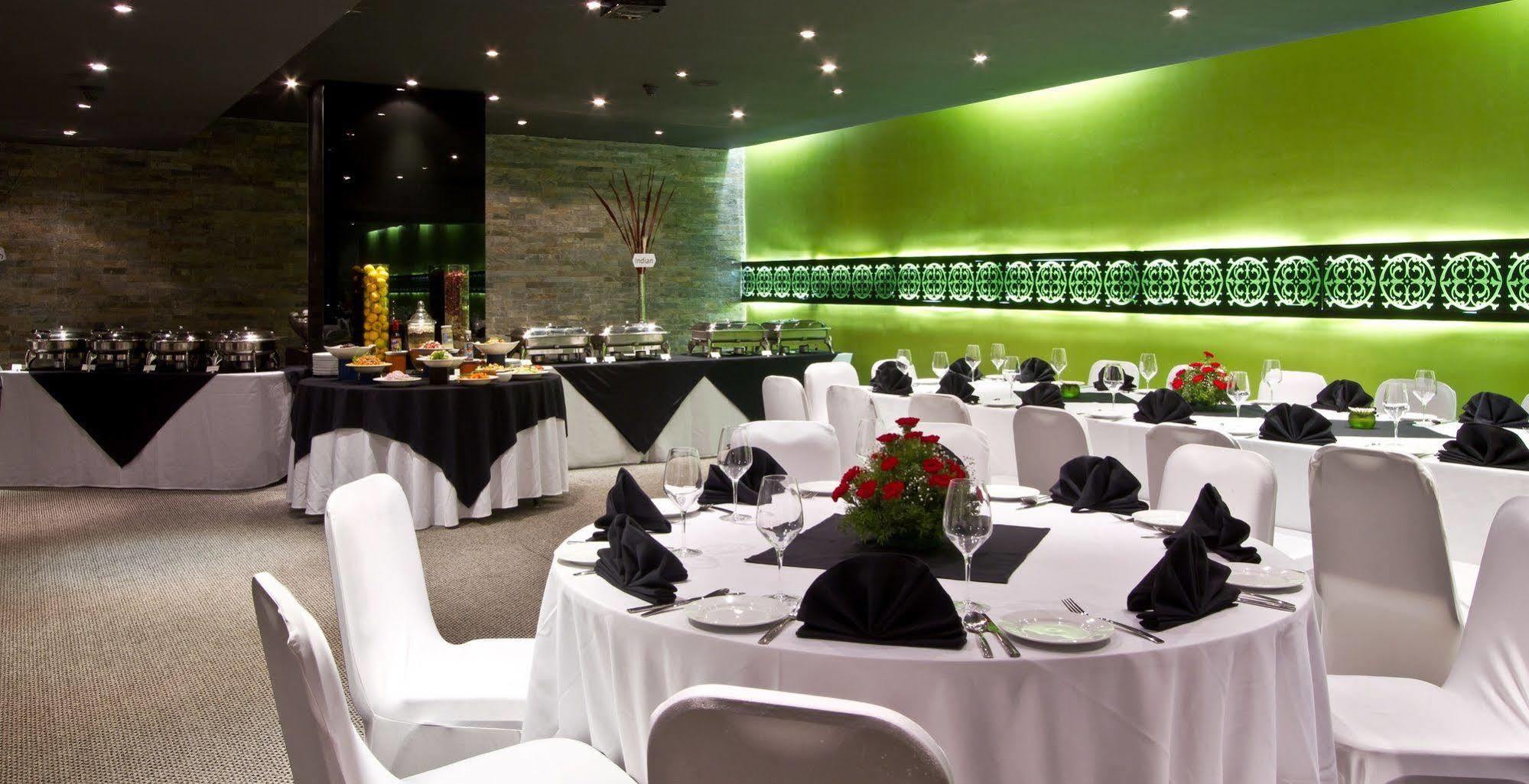 Svenska Design Hotel, Electronic City, Bangalore Kammasandra Экстерьер фото